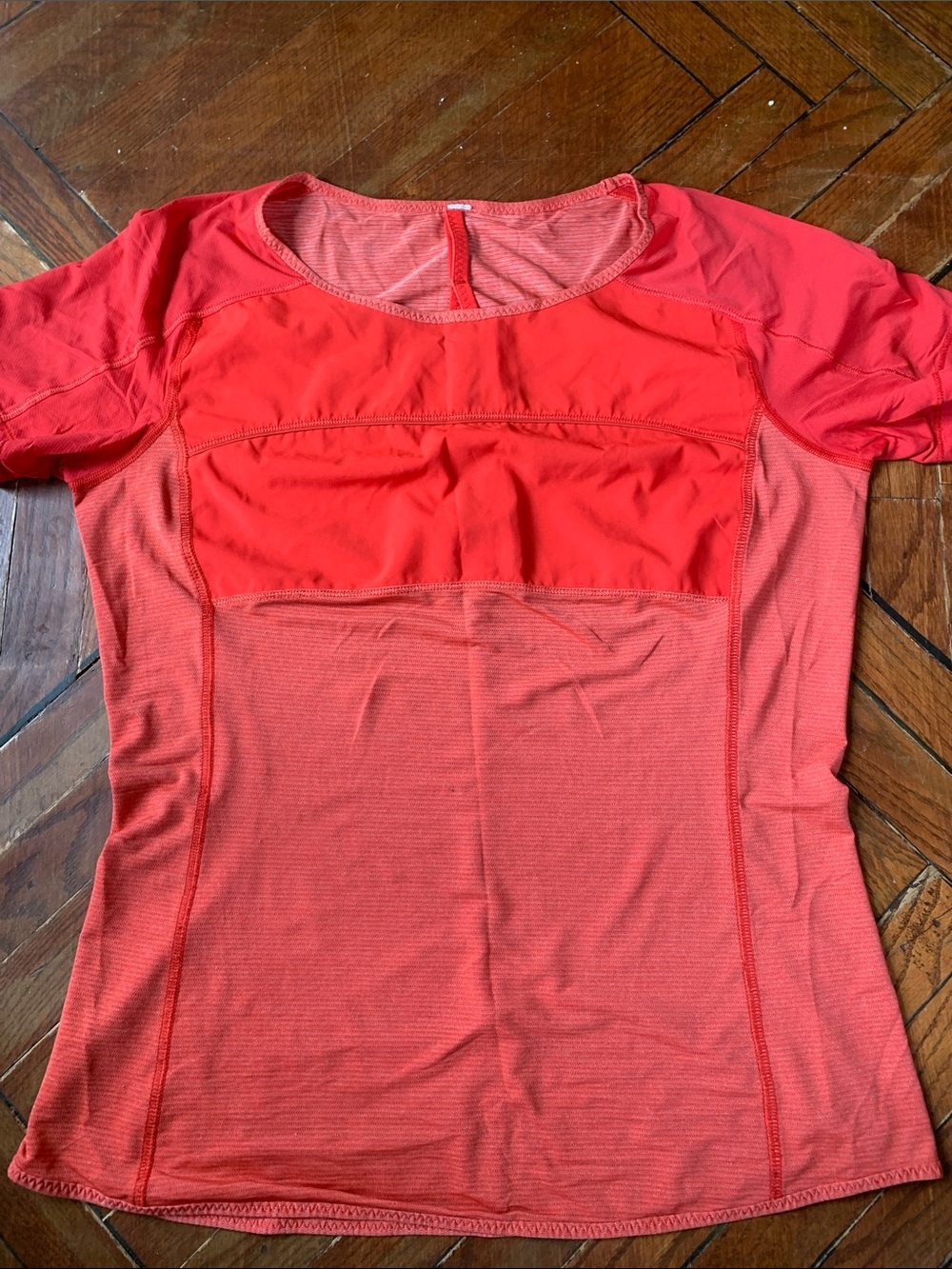 Lululemon Run Fast Track Short Sleeve T-Shirt Love Red 6